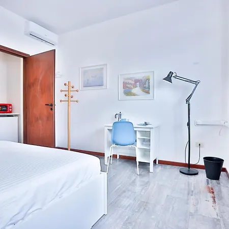 Lo - Piazza Della Concordia & Sea View