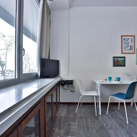 Guesthost - Lo - Piazza Della Concordia & Sea View Appartement Salernes